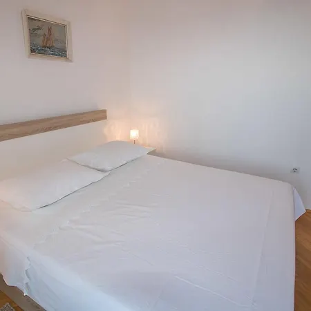 Vanja Apartamento *