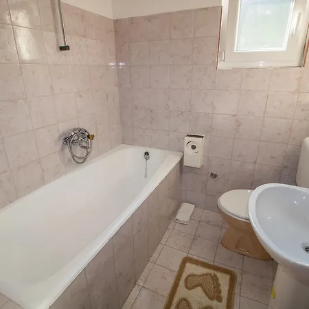 Vanja Apartamento Mimice